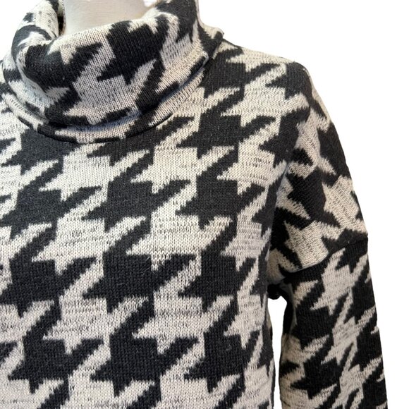 Columbia Chillin Cozy Houndstooth Turtleneck Sweater Size Large - Picture 4 of 10